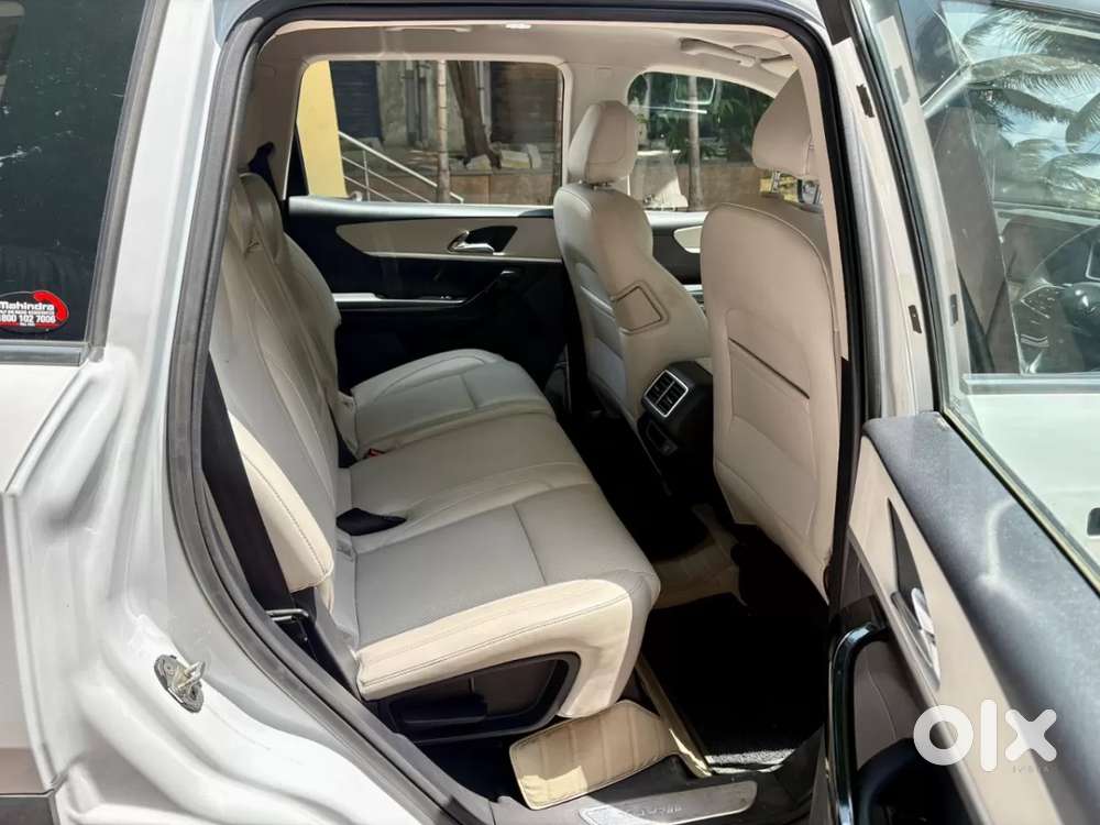 Mahindra Xuv700, 2022, Diesel