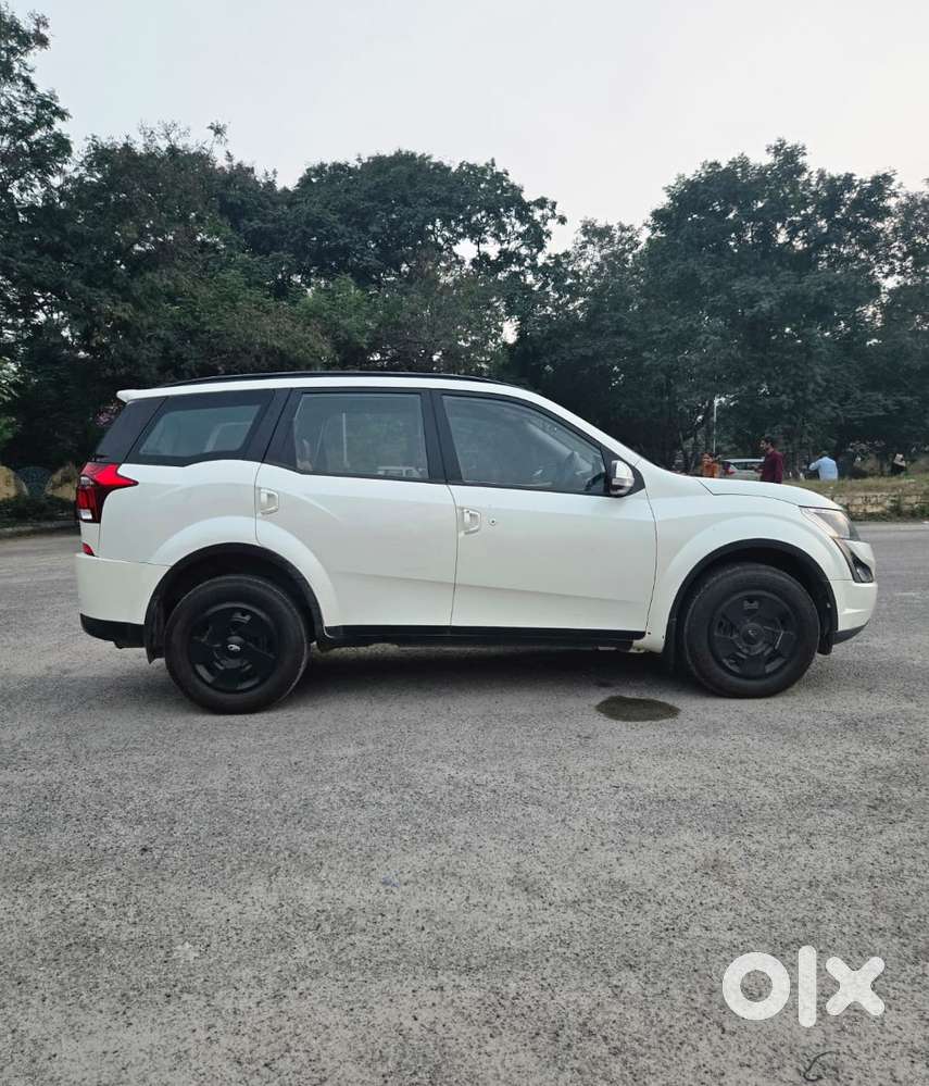 Mahindra Xuv500 W7, 2020, Diesel