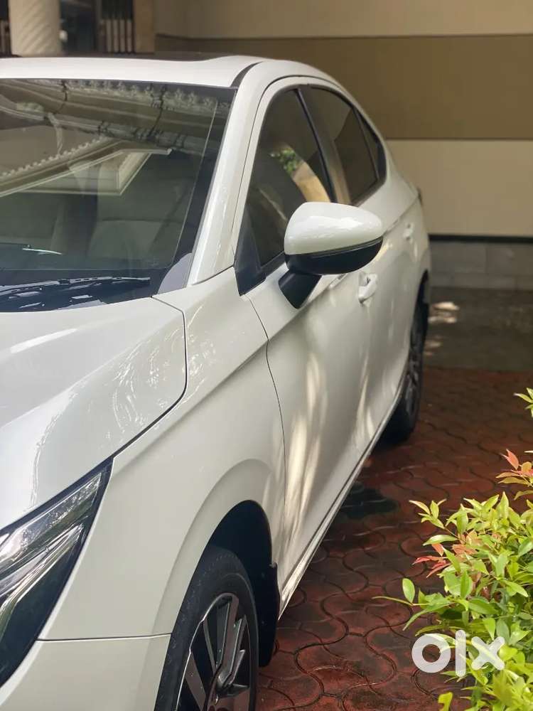 Honda City Zx 2023 Petrol 29000 Km Driven