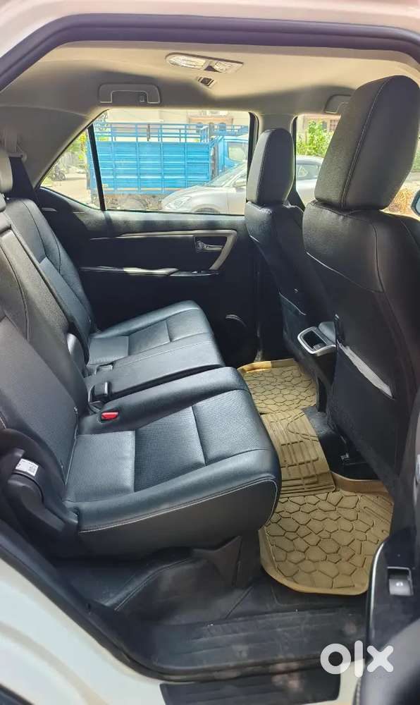 Toyota Fortuner 4*2 Mt 2024 Diesel 30000 Km Driven