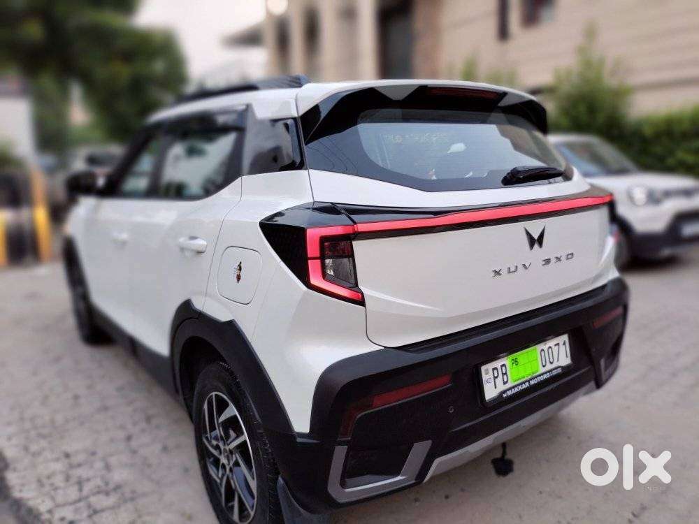 Mahindra Xuv 3xo Ax5 Ds Mt, 2024, Diesel