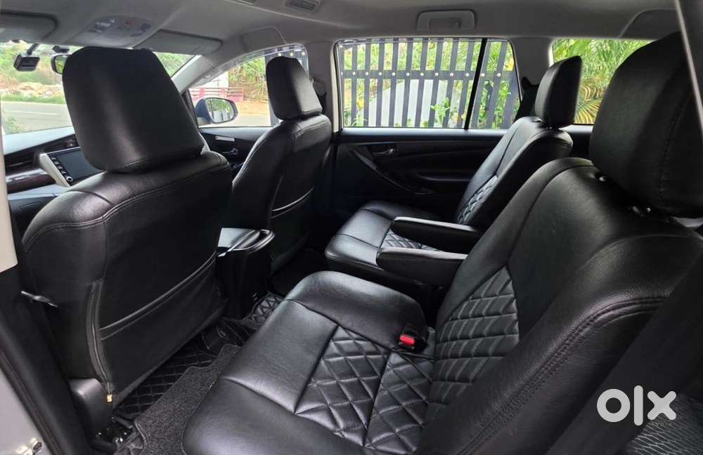 Toyota Innova Crysta