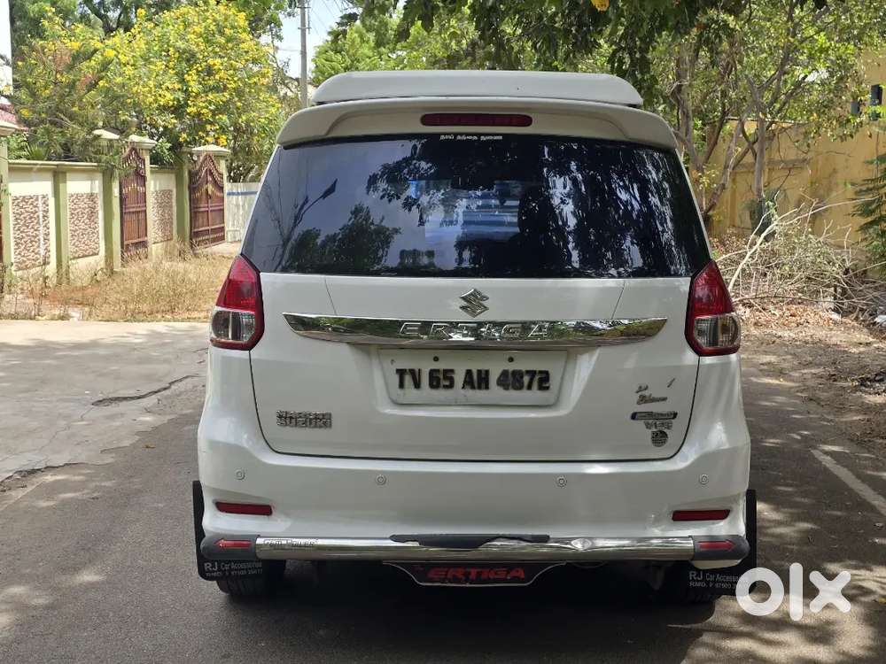 Maruti Suzuki Ertiga 2018 Hybrid Optional