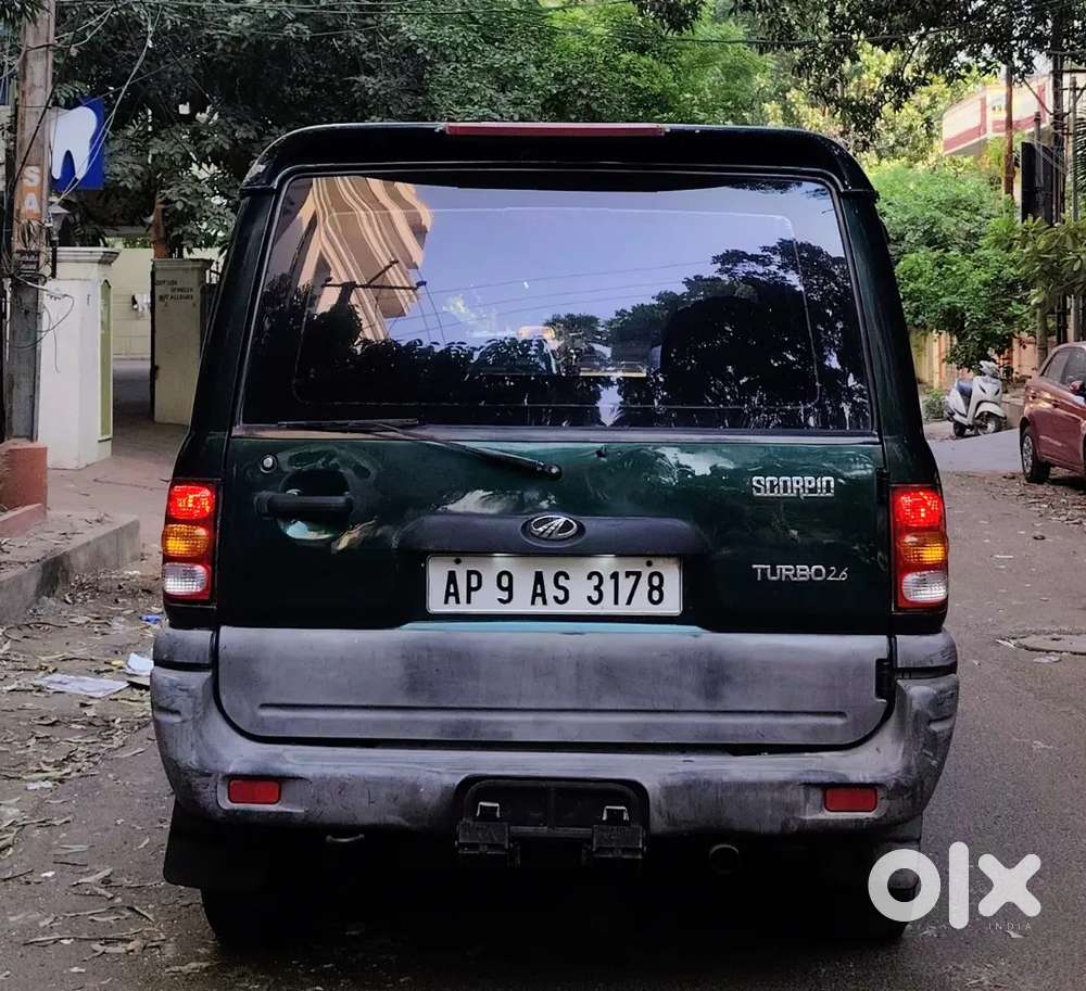 Mahindra Scorpio 2003