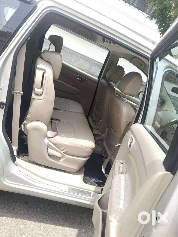 Maruti Suzuki Ertiga Vxi Limited Edition, 2015, Petrol