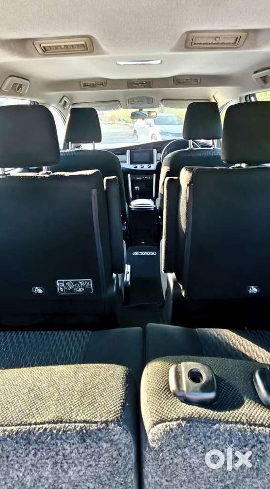 Toyota Innova Crysta [2020-ongoing] 2.4 Gx At 7 Str, 2020, Diesel