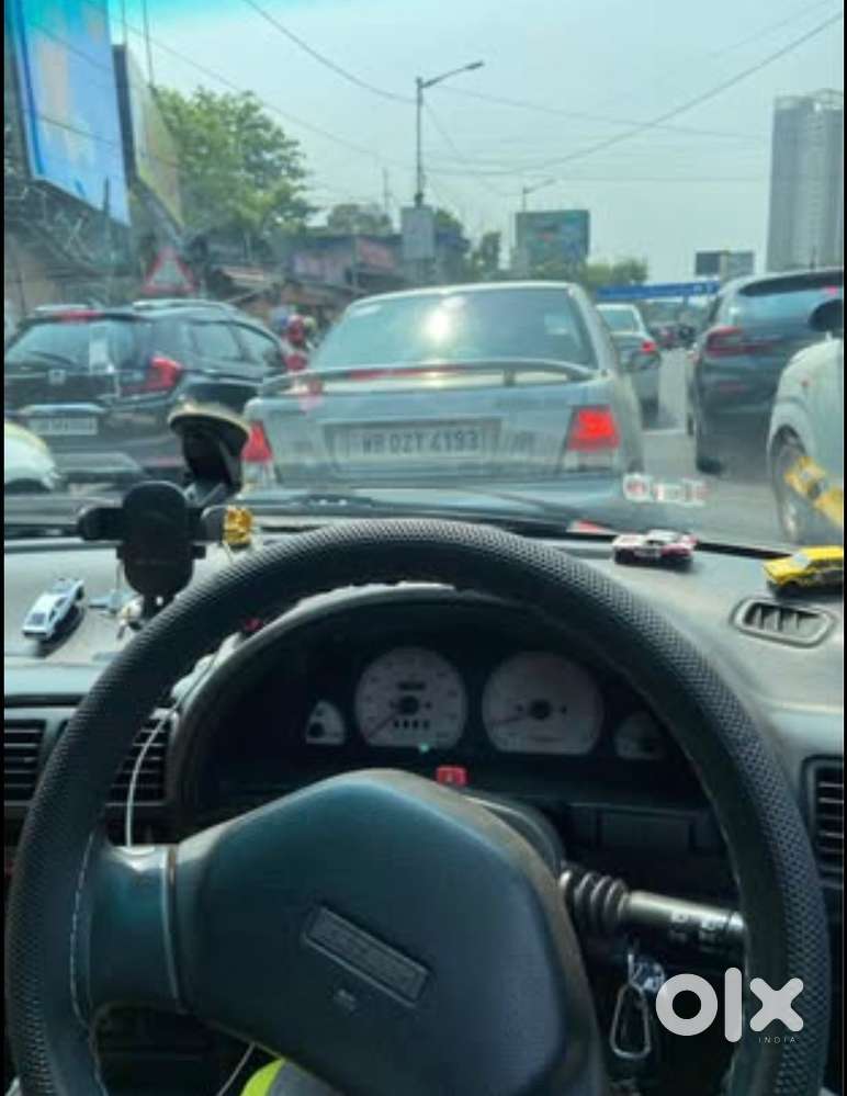 Maruti Suzuki Esteem, Gunmetal Colour Only One In Kolkata
