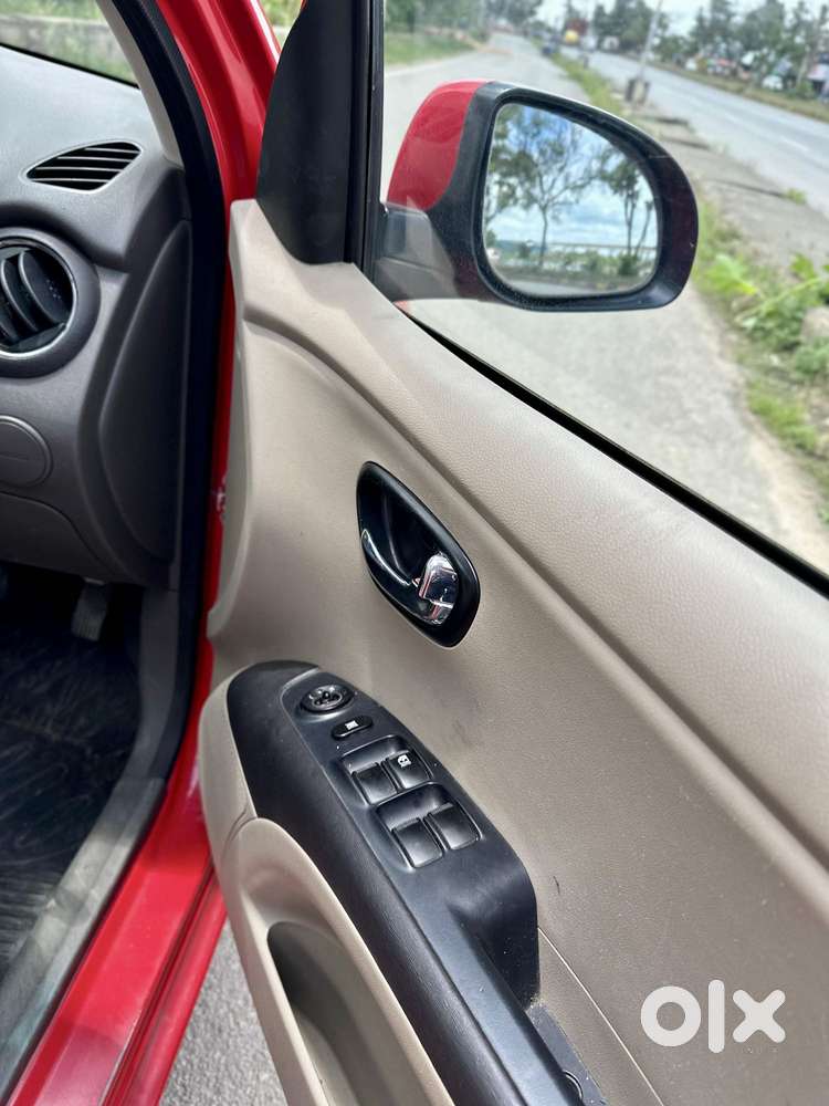 Hyundai I10 Sportz At, 2010, Petrol