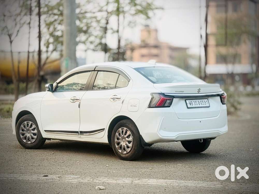 Maruti Suzuki Dzire Vxi Ags, 2025, Petrol