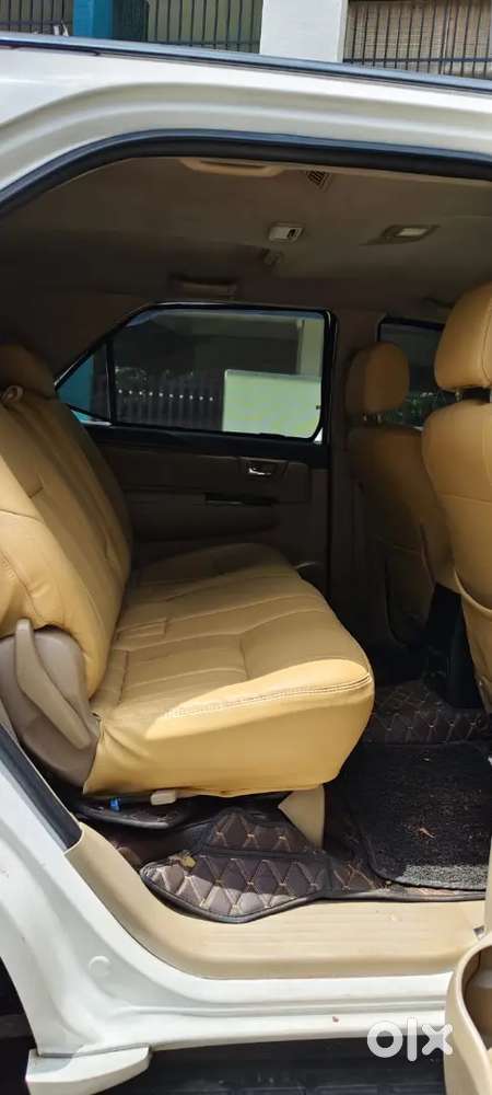 Toyota Fortuner 3.0 2014