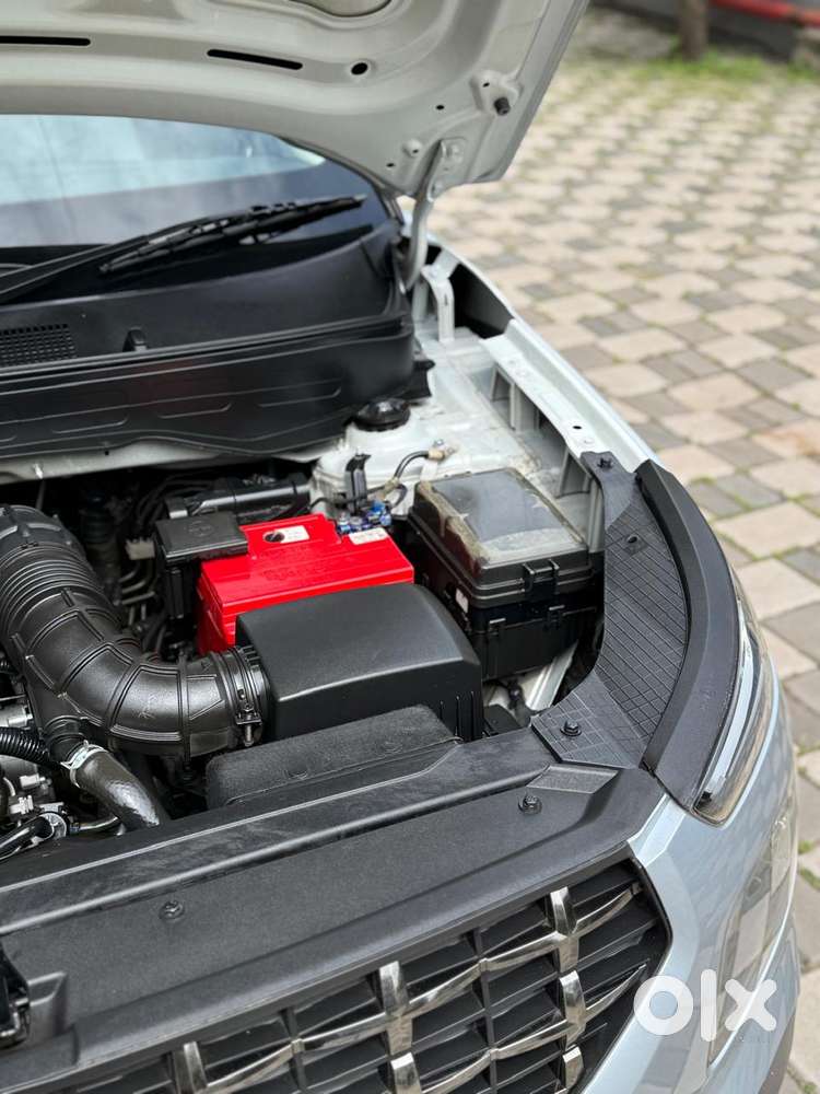 Hyundai Venue 1.0 Sx (o) Turbo Dual Tone, 2022, Petrol