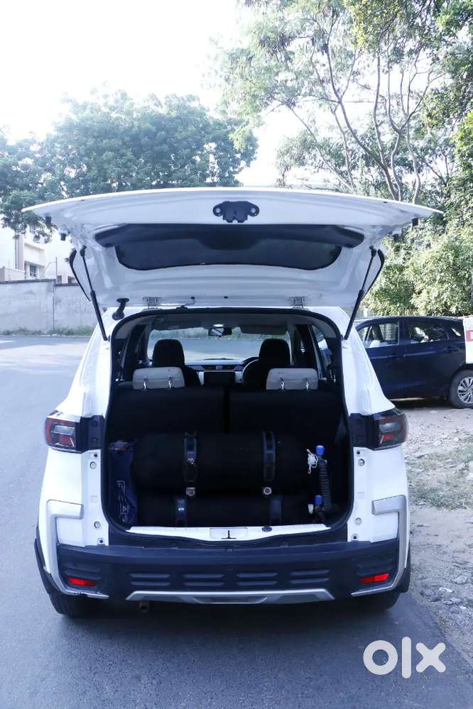 Nissan Gravite Acenta 2026