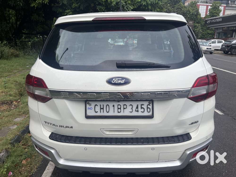 Ford Endeavour 3.2 Titanium At 4x4, 2016, Diesel