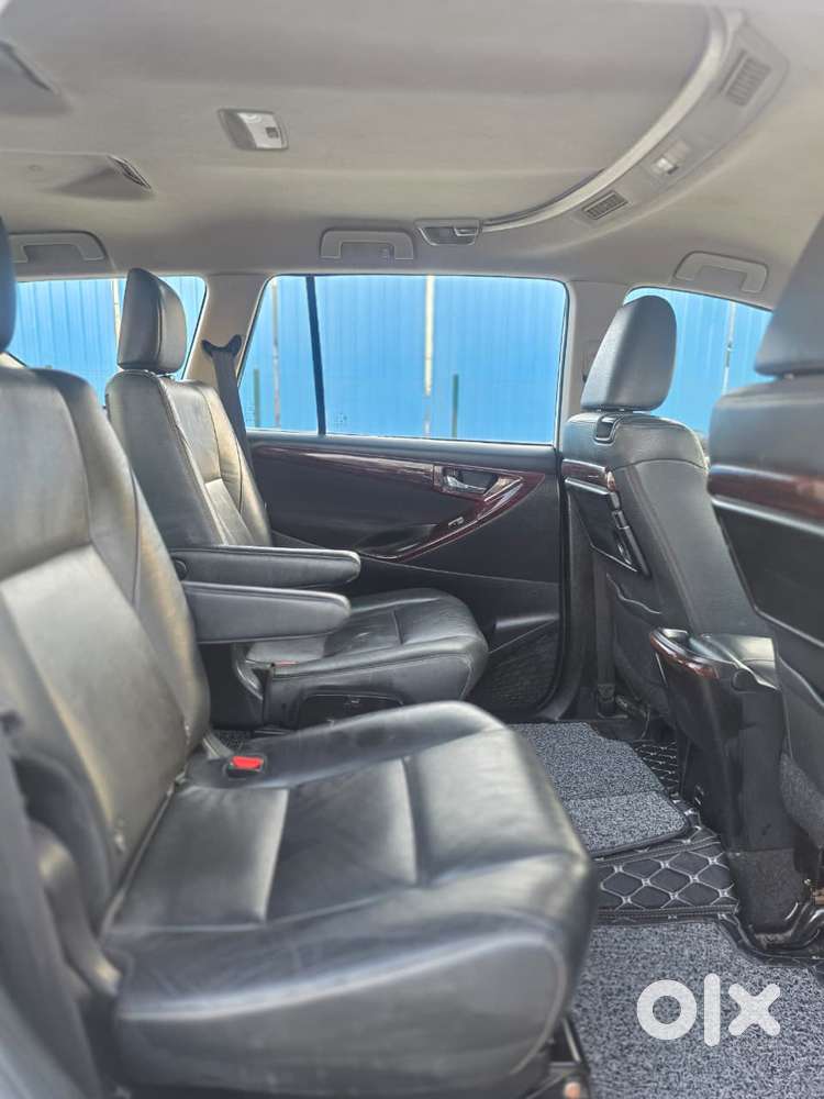 Toyota Innova Crysta 2.4 Z 7 Str, 2017, Diesel