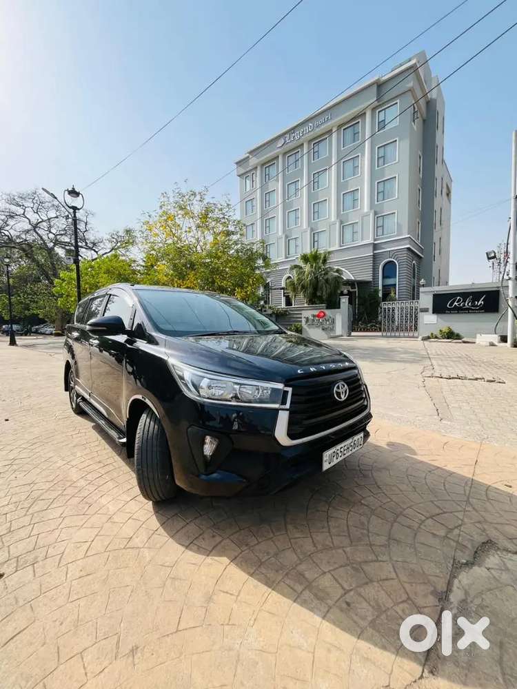 Toyota Innova Crysta 2022 Diesel 140000 Km Driven