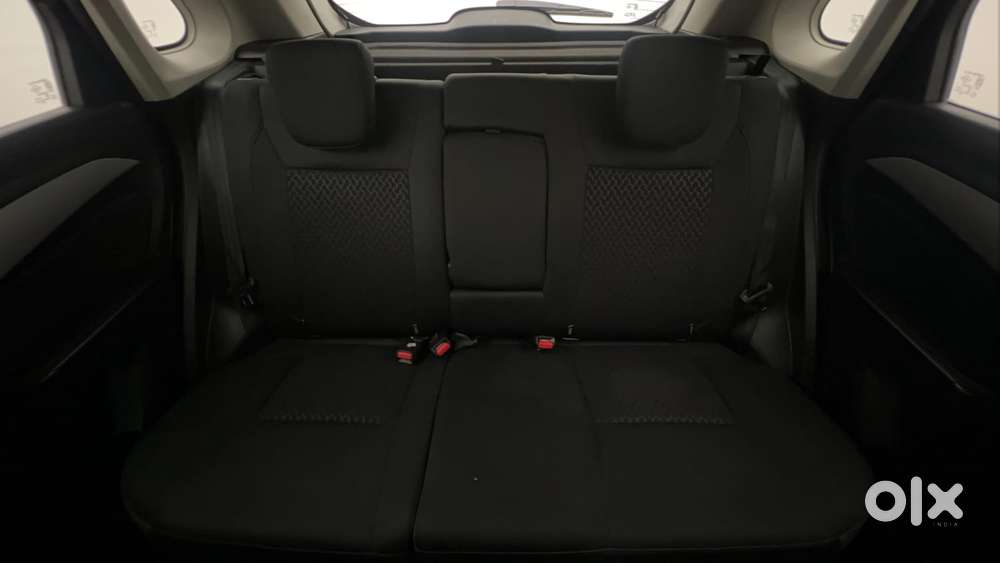 Maruti Suzuki Vitara Brezza 1.5 Zxi At, 2020, Petrol