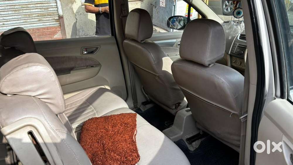 Maruti Ertiga Vxi Petrol (2012)  Excellent Performance  Family Car