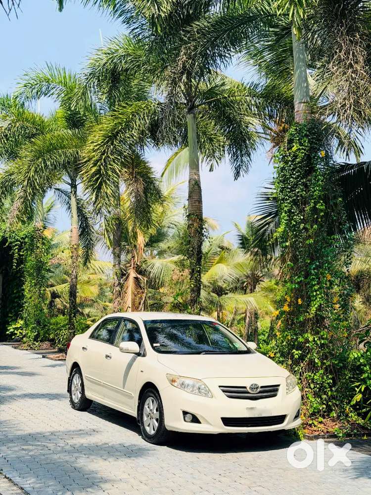 2009 Toyota Corolla Altis Petrol Topend Original Kerala Well Maintaine