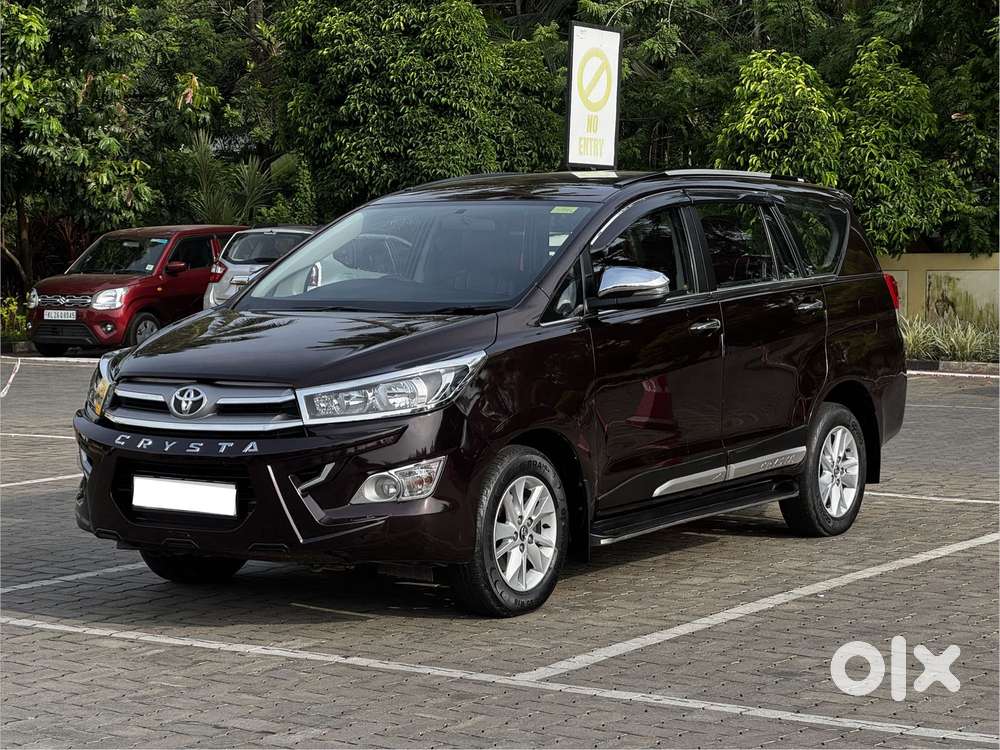 Toyota Innova Crysta 2.4 G Mt 8s, 2019, Diesel