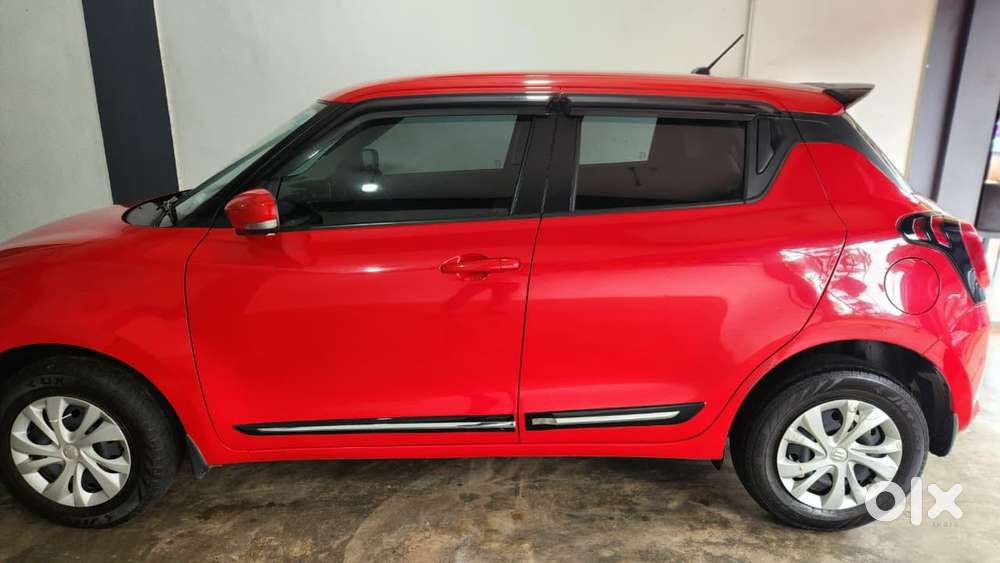Maruti Suzuki Swift Vxi Ags, 2022, Petrol