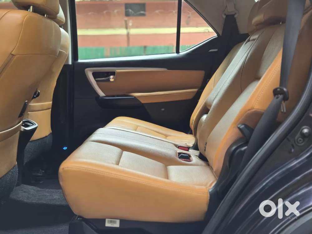 Toyota Fortuner 4x2 At, 2023, Diesel