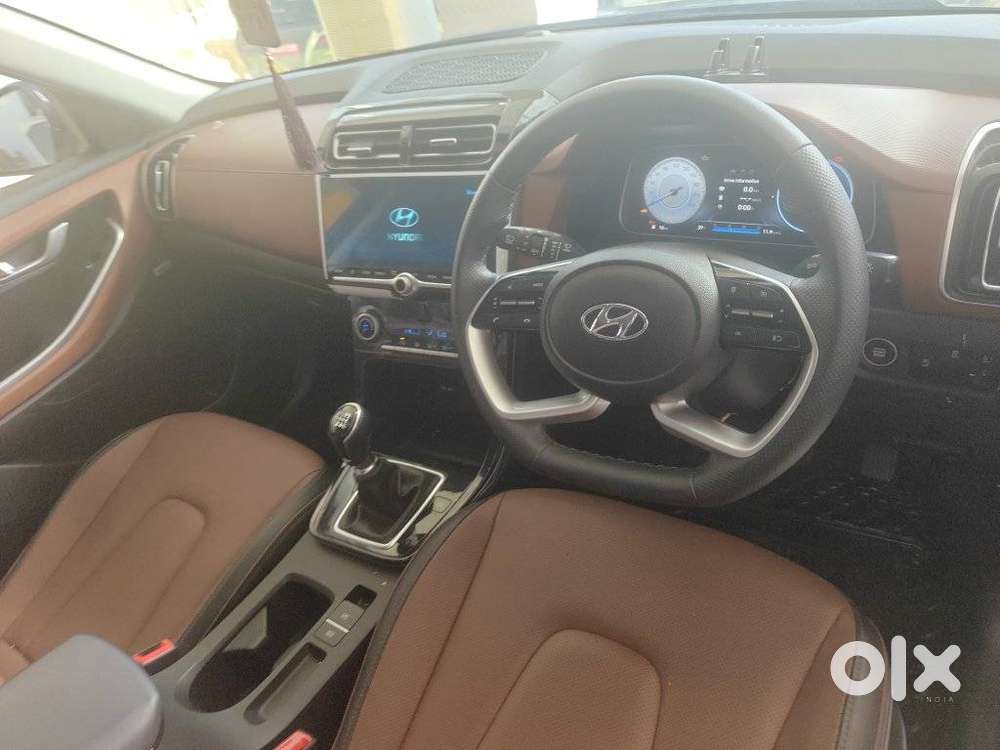 Hyundai Alcazar Platinum, 2024, Petrol