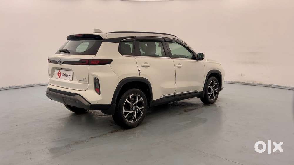 Toyota Urban Cruiser Hyryder 1.5 V Neo Drive At, 2024, Petrol