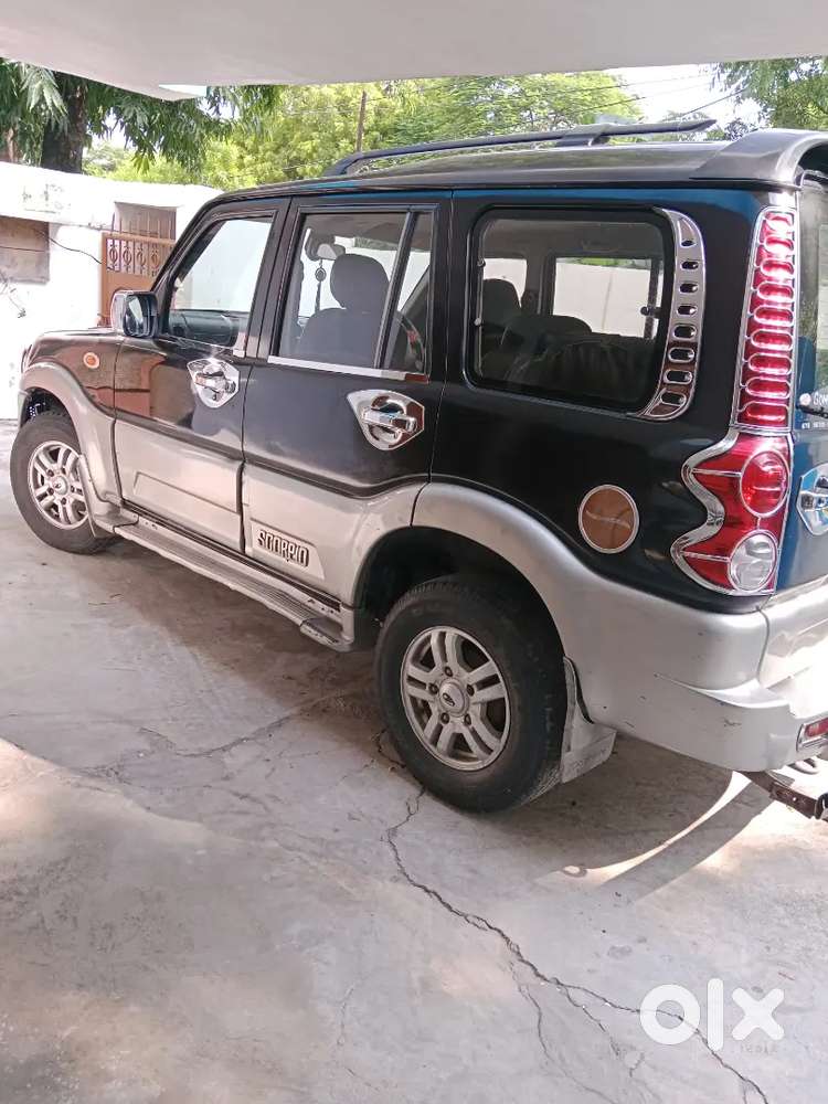 Mahindra Scorpio 2011