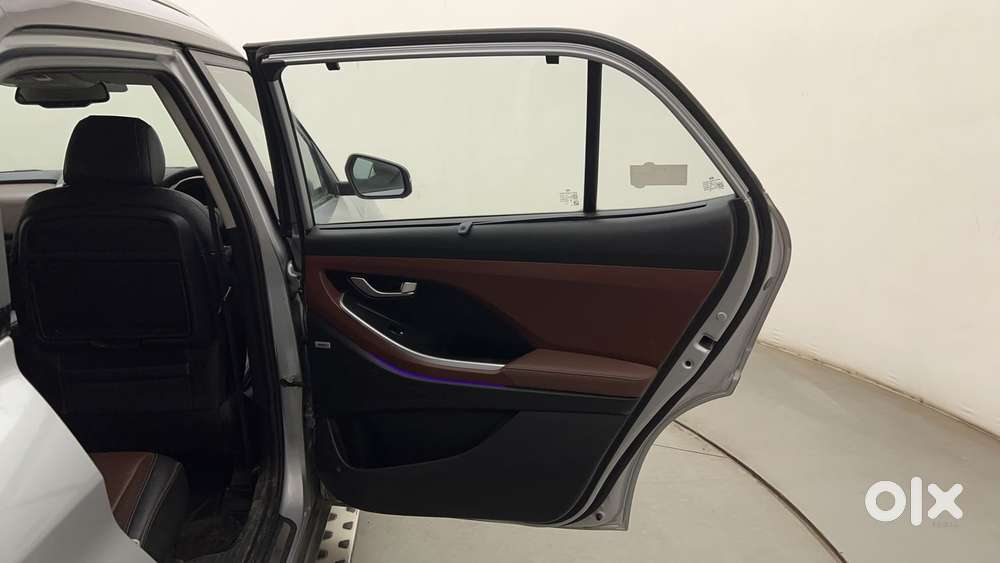 Hyundai Alcazar 2.0 Platinum (o) Petrol At 6 Str, 2021, Petrol