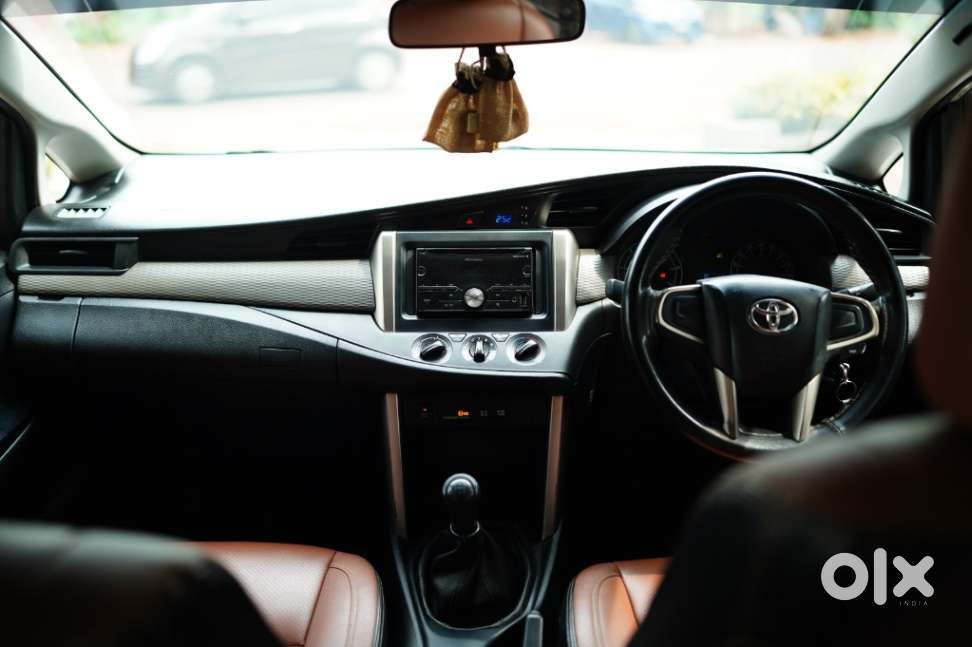 Toyota Innova Crysta 2.4 G Mt, 2018, Diesel