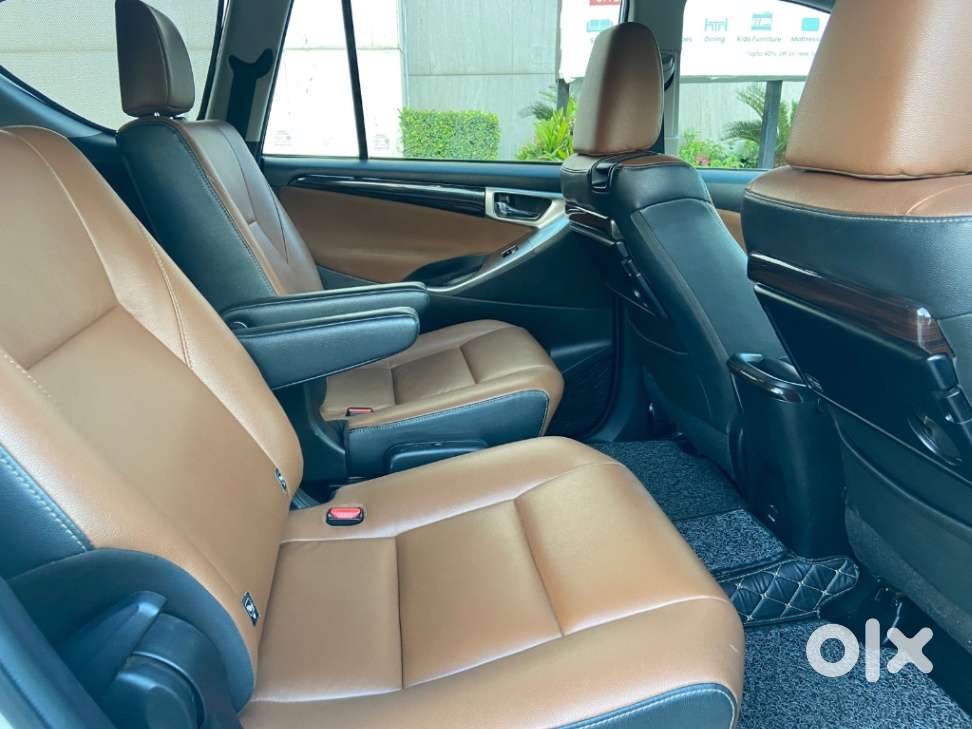 Toyota Innova Crysta 2.7 Zx At, 2019, Petrol