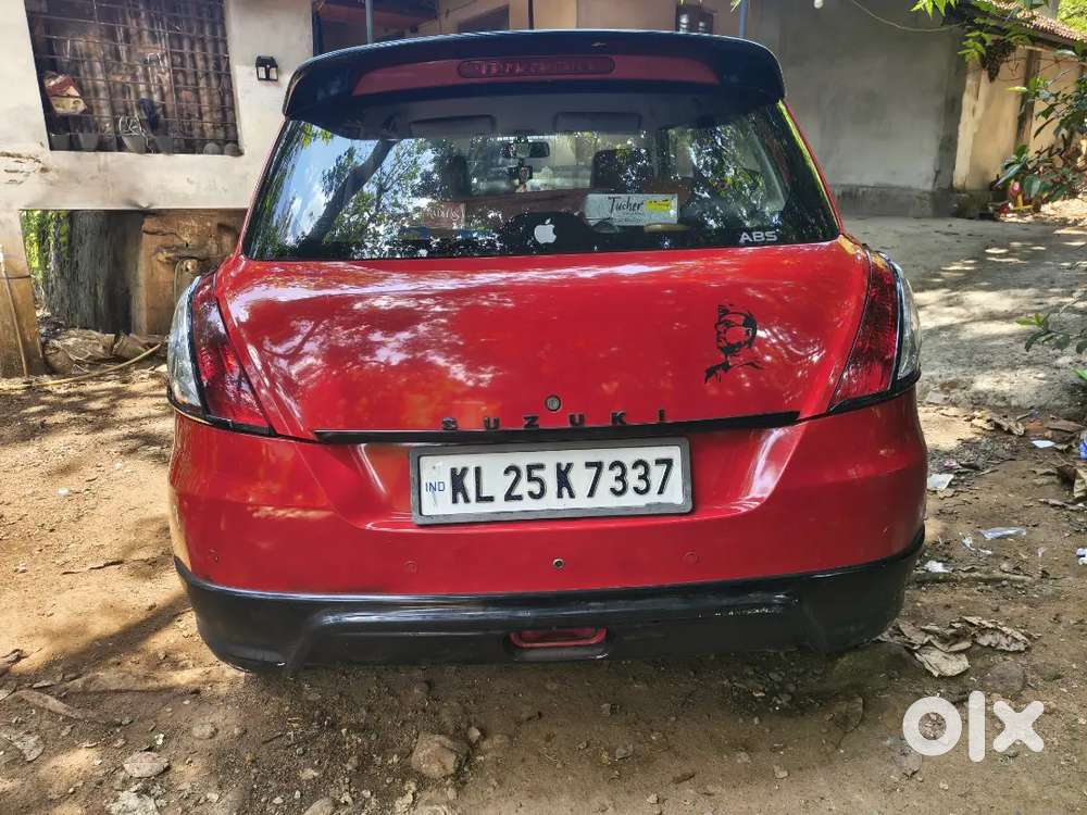 Maruti Suzuki Swift Lxi 2017