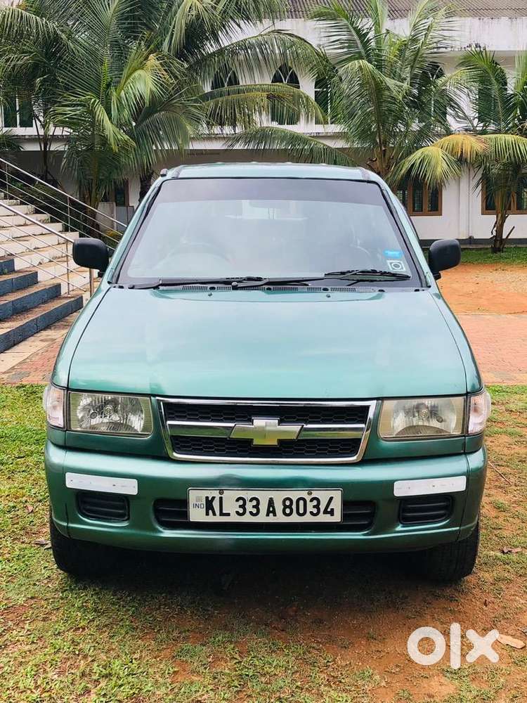 2009 Tavera Neo 2 Single Owner