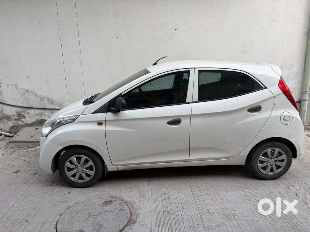 Hyundai Eon 2012 Petrol Well Maintained