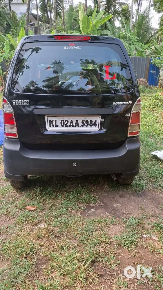 Good Condition No Accident Ac Working 5tyre