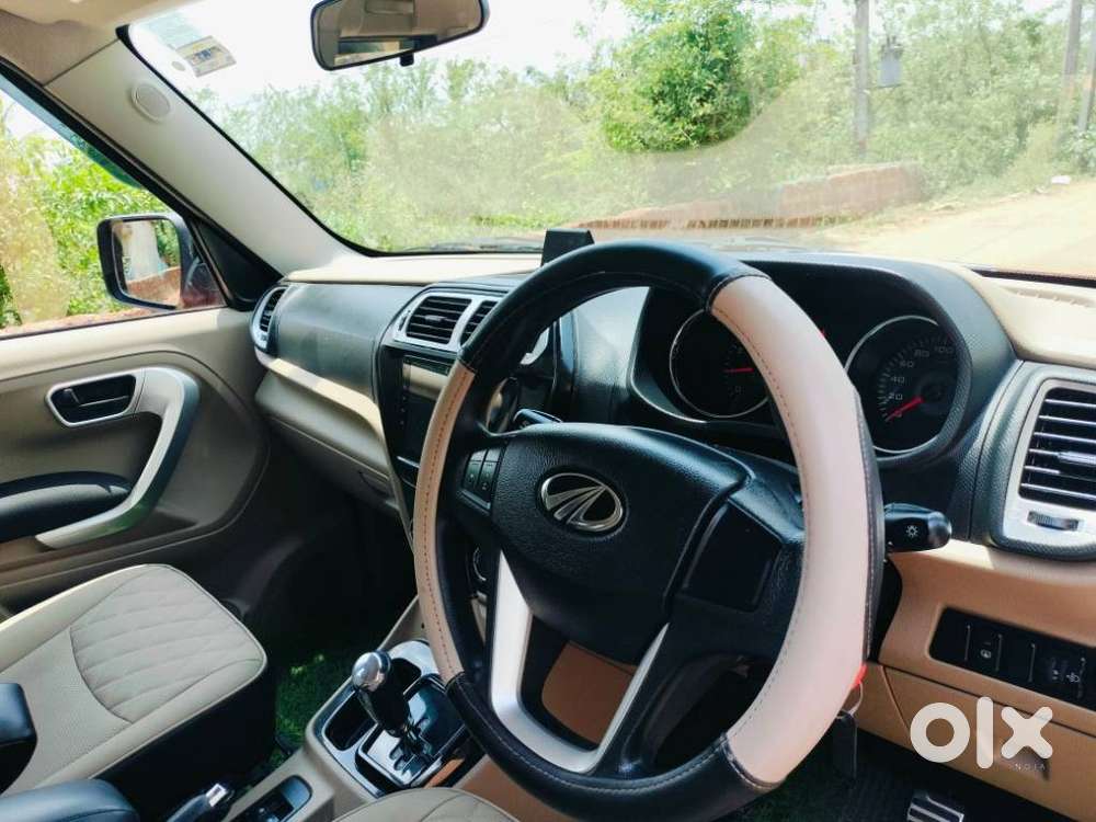 Mahindra Tuv 300 1.5 T10 (o) Amt, 2018, Diesel