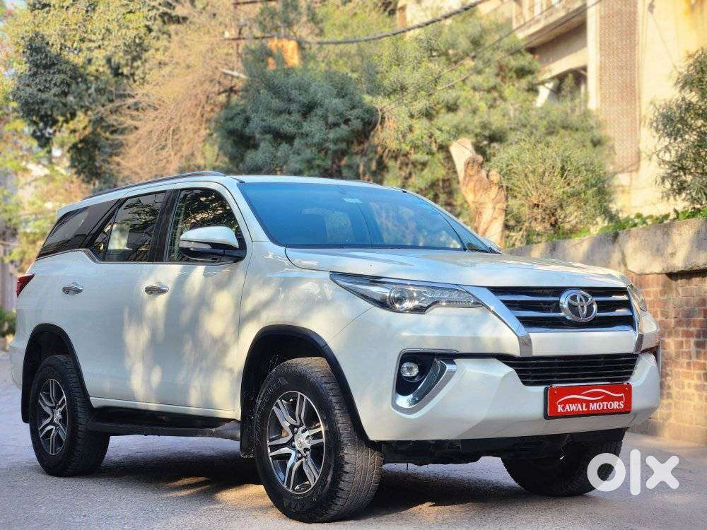Toyota Fortuner 4x2 At 2.8 Diesel, 2018, Diesel
