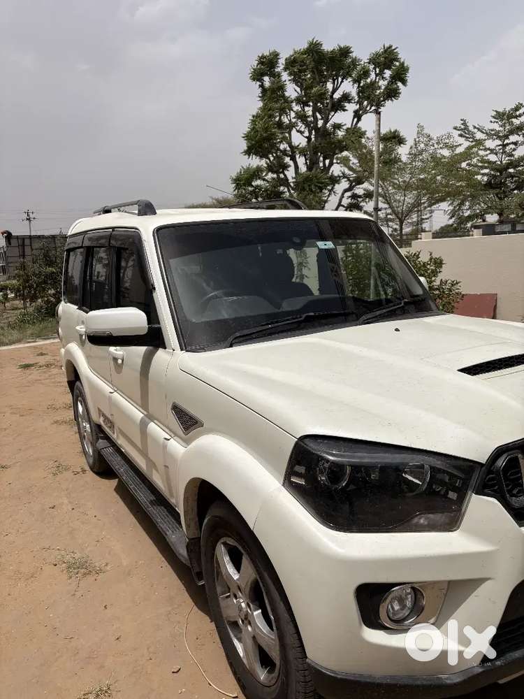Scorpio S11