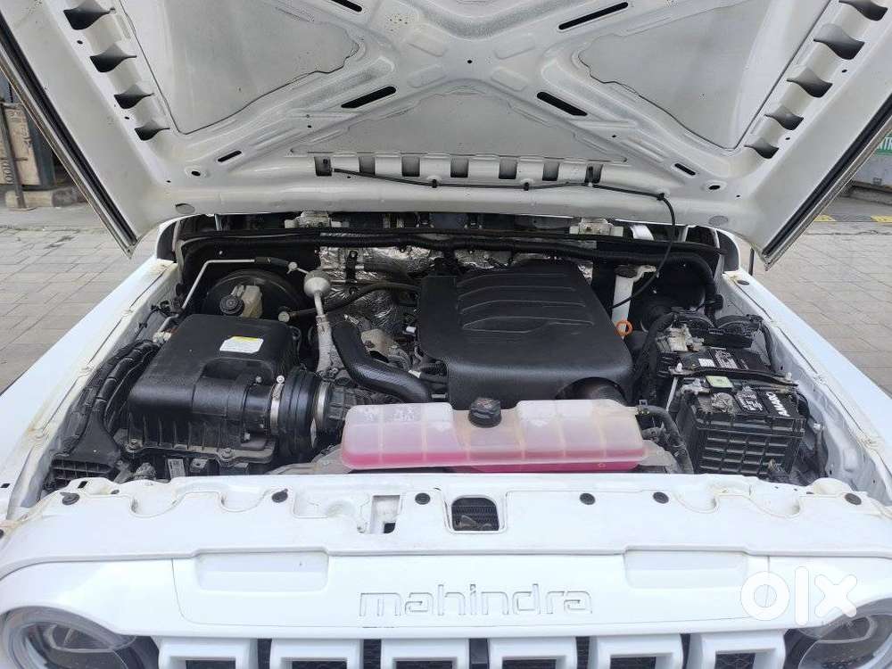 Mahindra Thar Roxx Ax7l Rwd At, 2025, Petrol