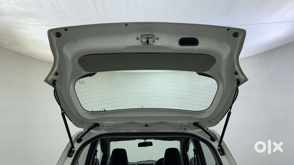 Maruti Suzuki Celerio 1.0 Zxi Amt, 2016, Petrol