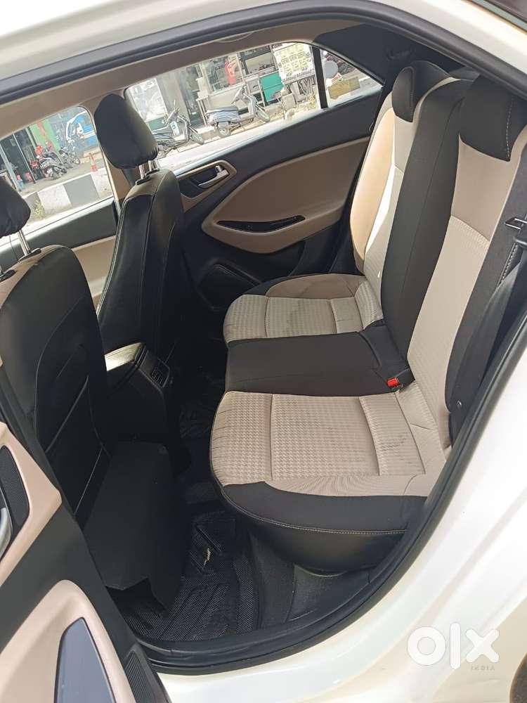 Hyundai I20 Sportz Plus Dual Tone, 2020, Petrol