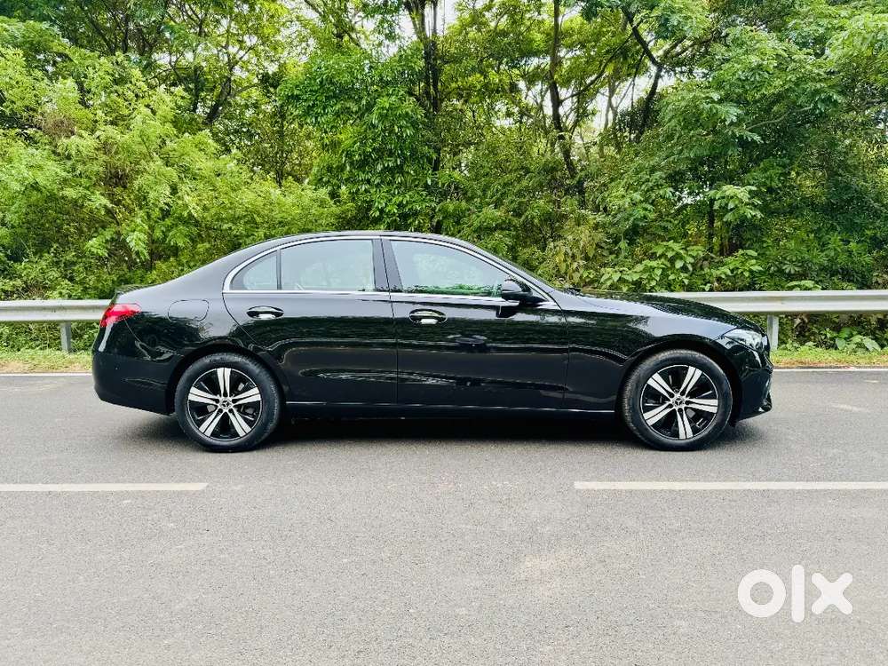 Mercedes-benz C-200 2025 Petrol 15500 Kms Driven