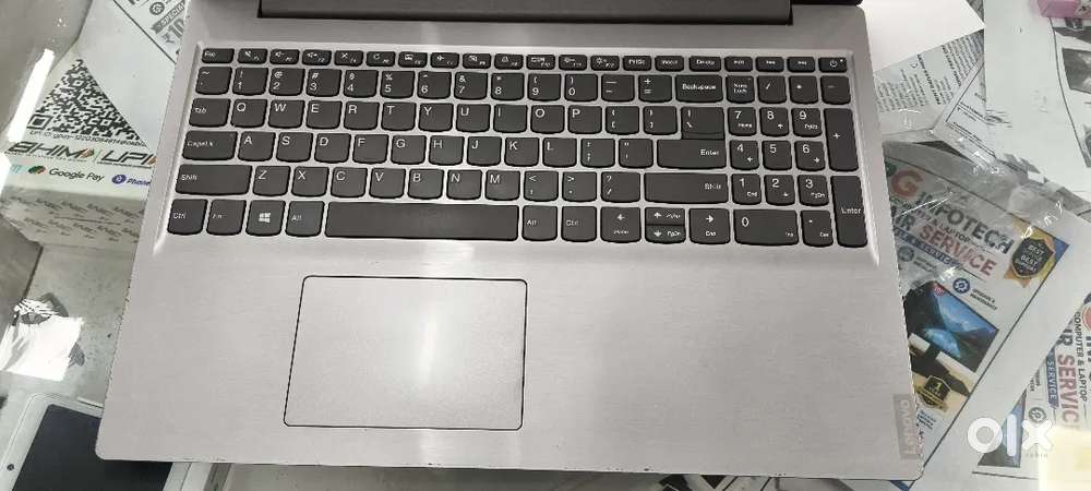 Lenovo IdeaPad 15.6 inch 256 ssd 1tb hard disk