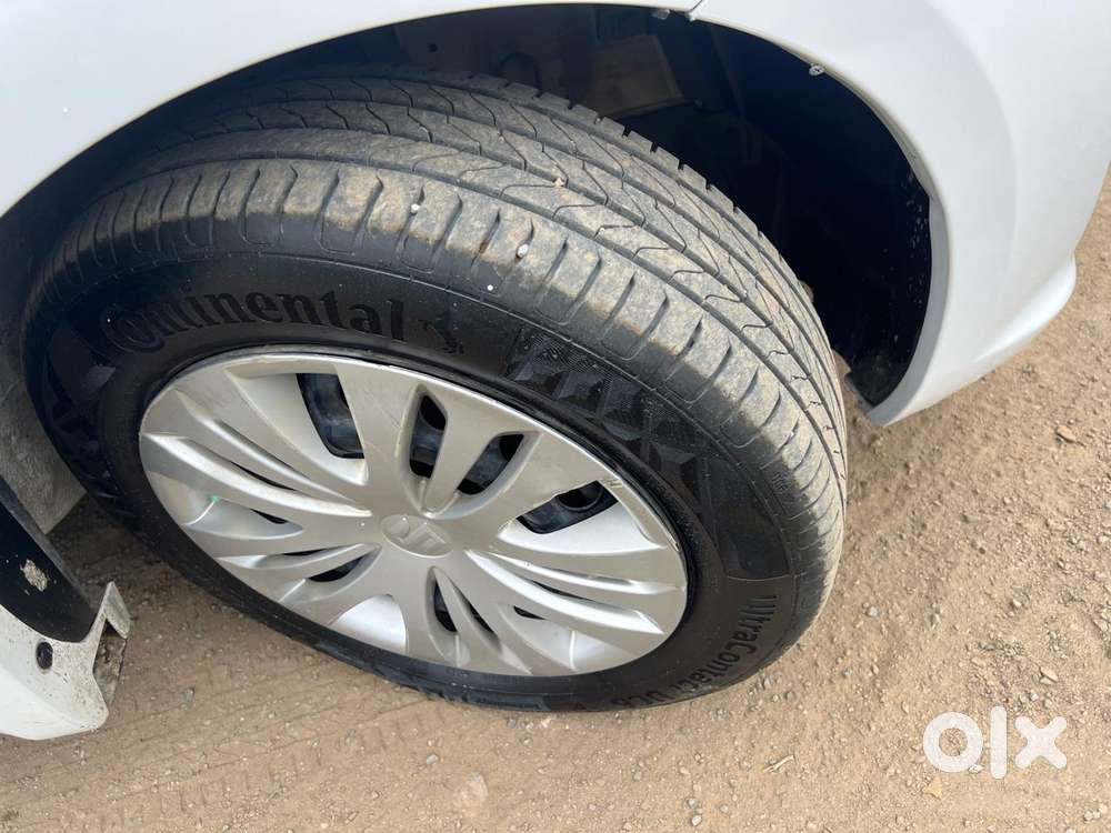 Maruti Suzuki Ertiga Vxi, 2012, Petrol