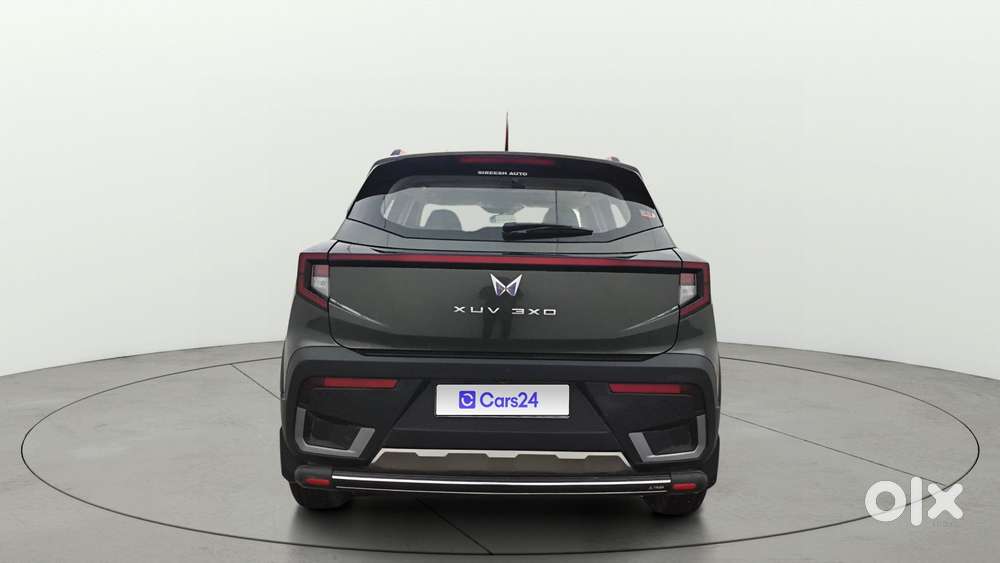 Mahindra Xuv 3xo Ax5 Pm Mt, 2025, Petrol