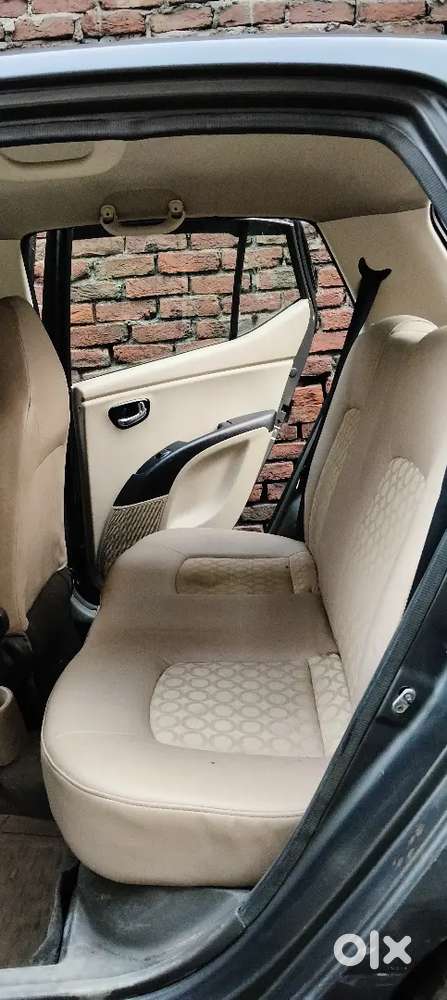 Hyundai I10 2011 Model 90000km Driven