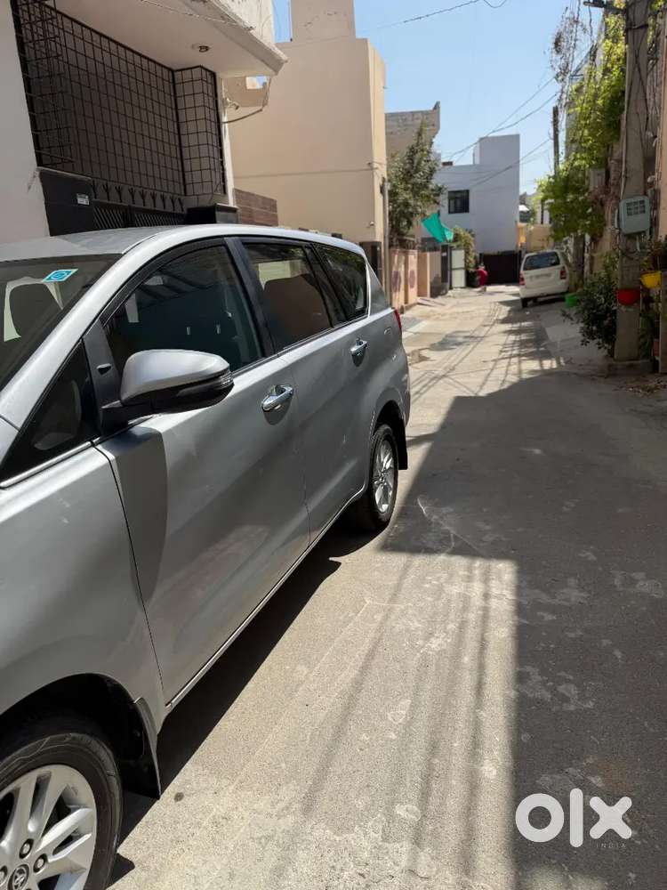 Single Hand Driven , All Services From Company