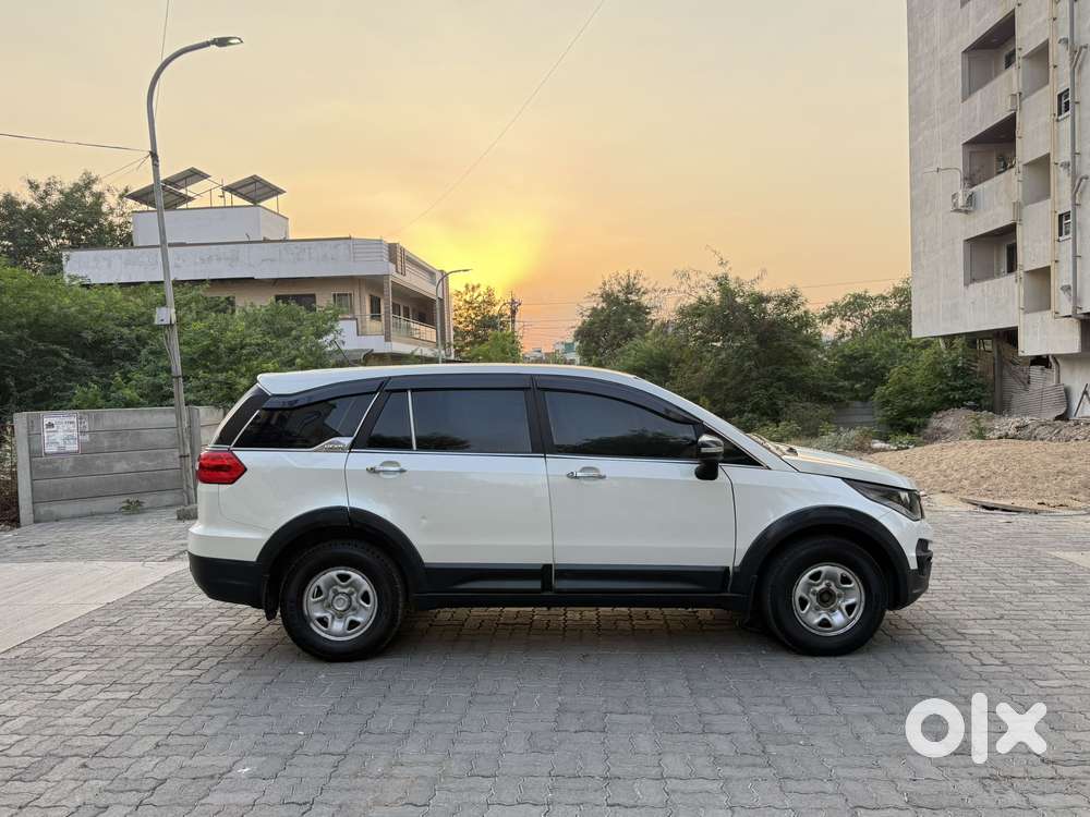 Tata Hexa 2.2 Xe 4x2 7 Str, 2018, Diesel