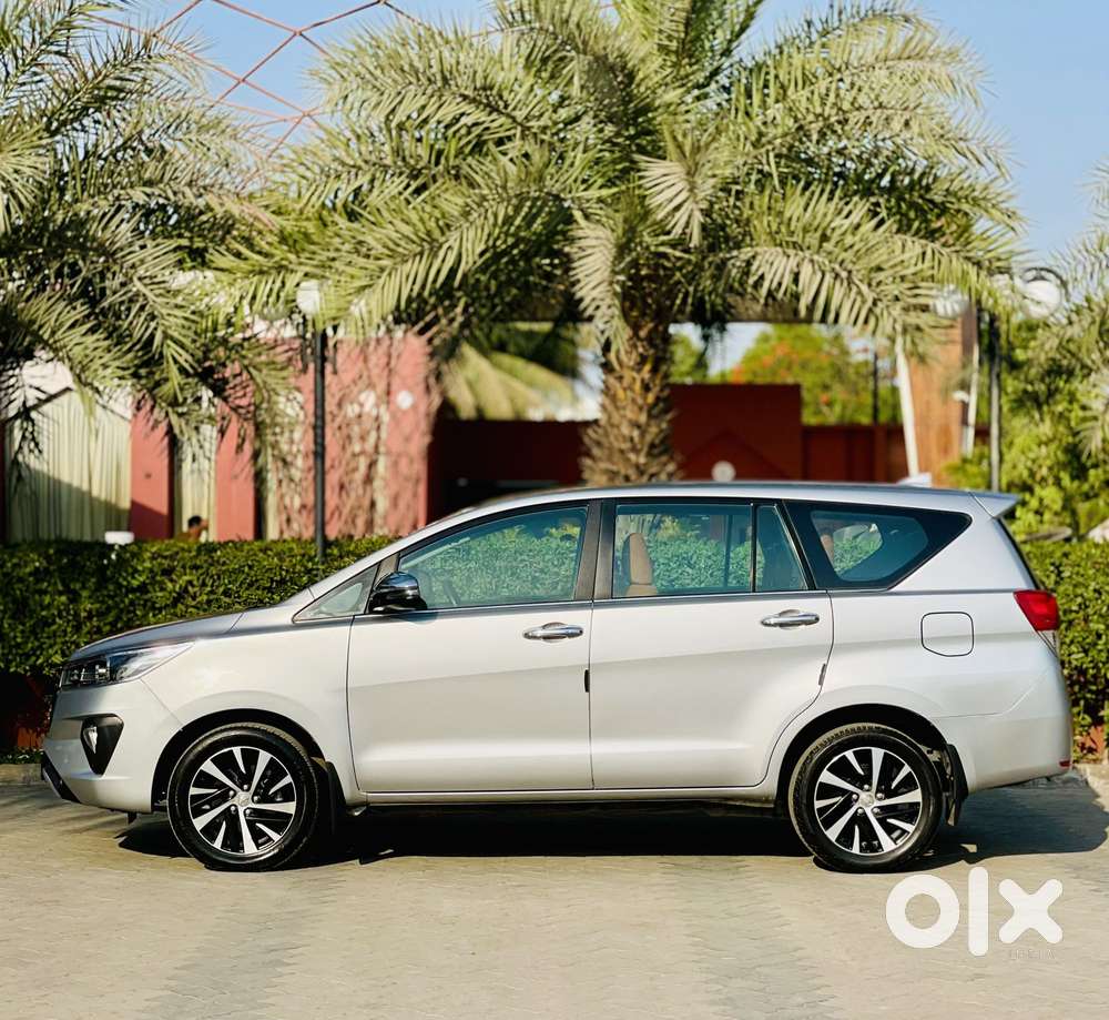 Toyota Innova Crysta [2016-2020] 2.4 Zx At 7 Str, 2022, Diesel