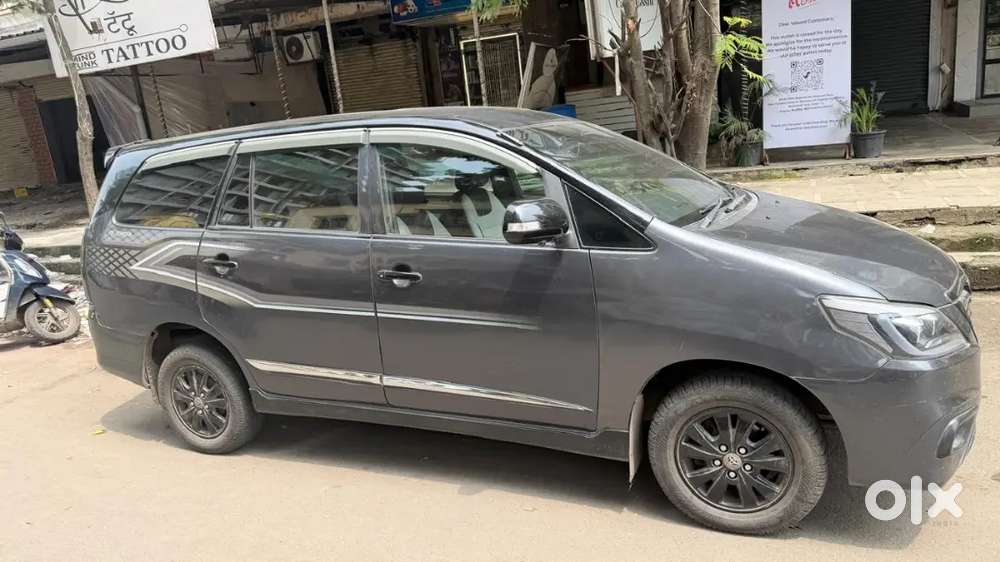 Toyota Innova Diesel 2015